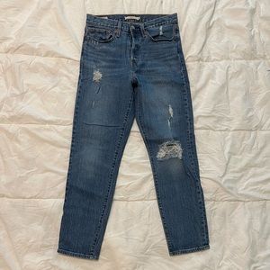 AUTHENTIC Levi’s Button Fly Wedgie Jean
